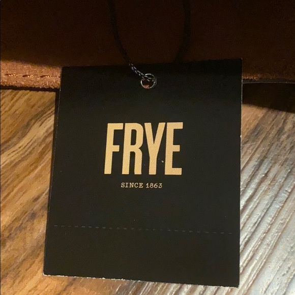 Frye leather side pocket hobo, NWT - Picture 11 of 12